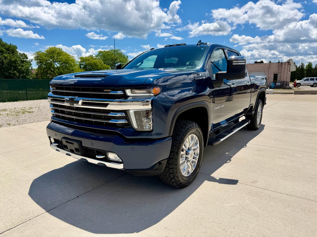 Chevrolet Silverado 2500HD 4WD Crew Cab 159" High Country 2022