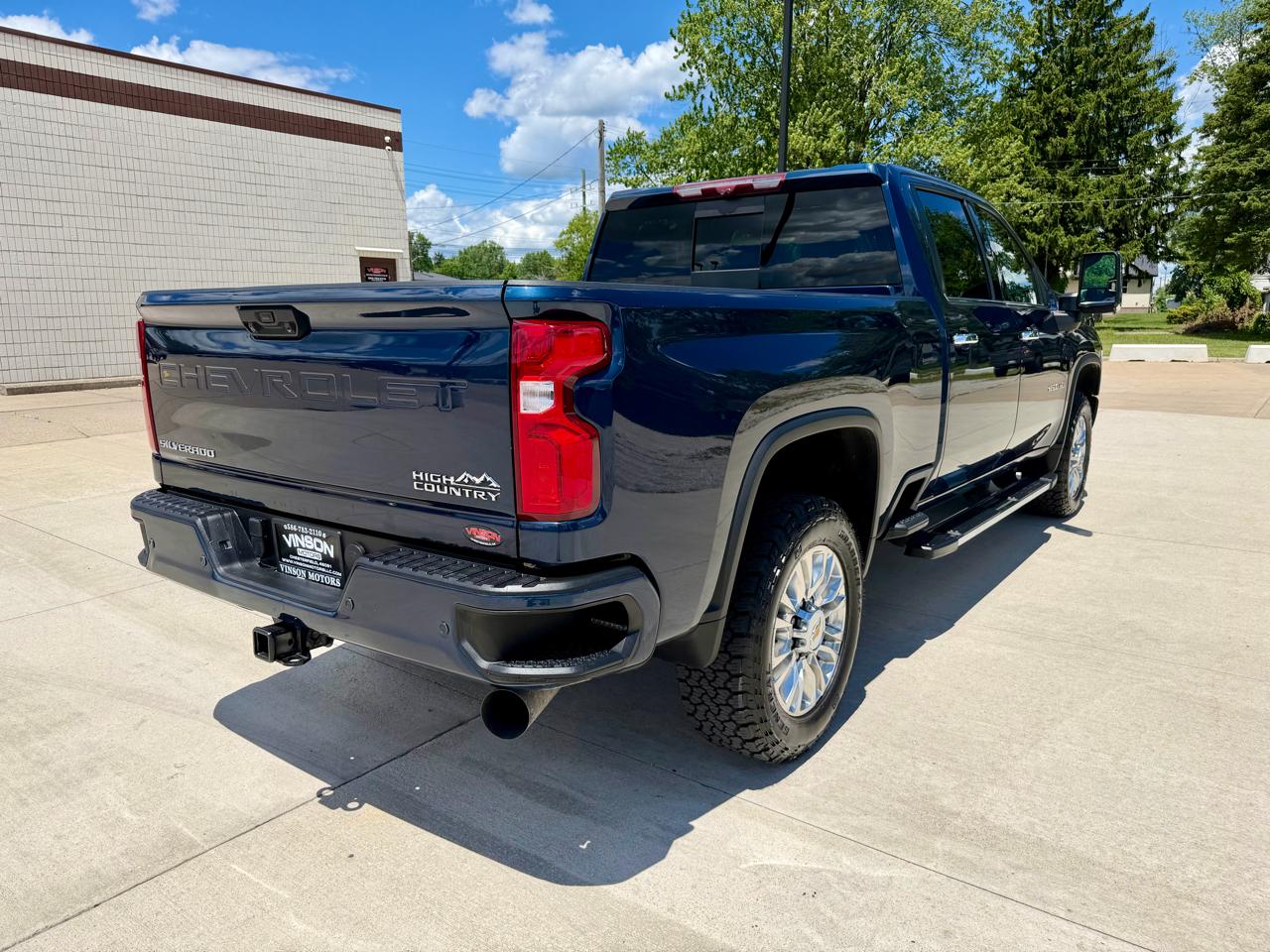 Chevrolet Silverado 2500HD 4WD Crew Cab 159" High Country 2022