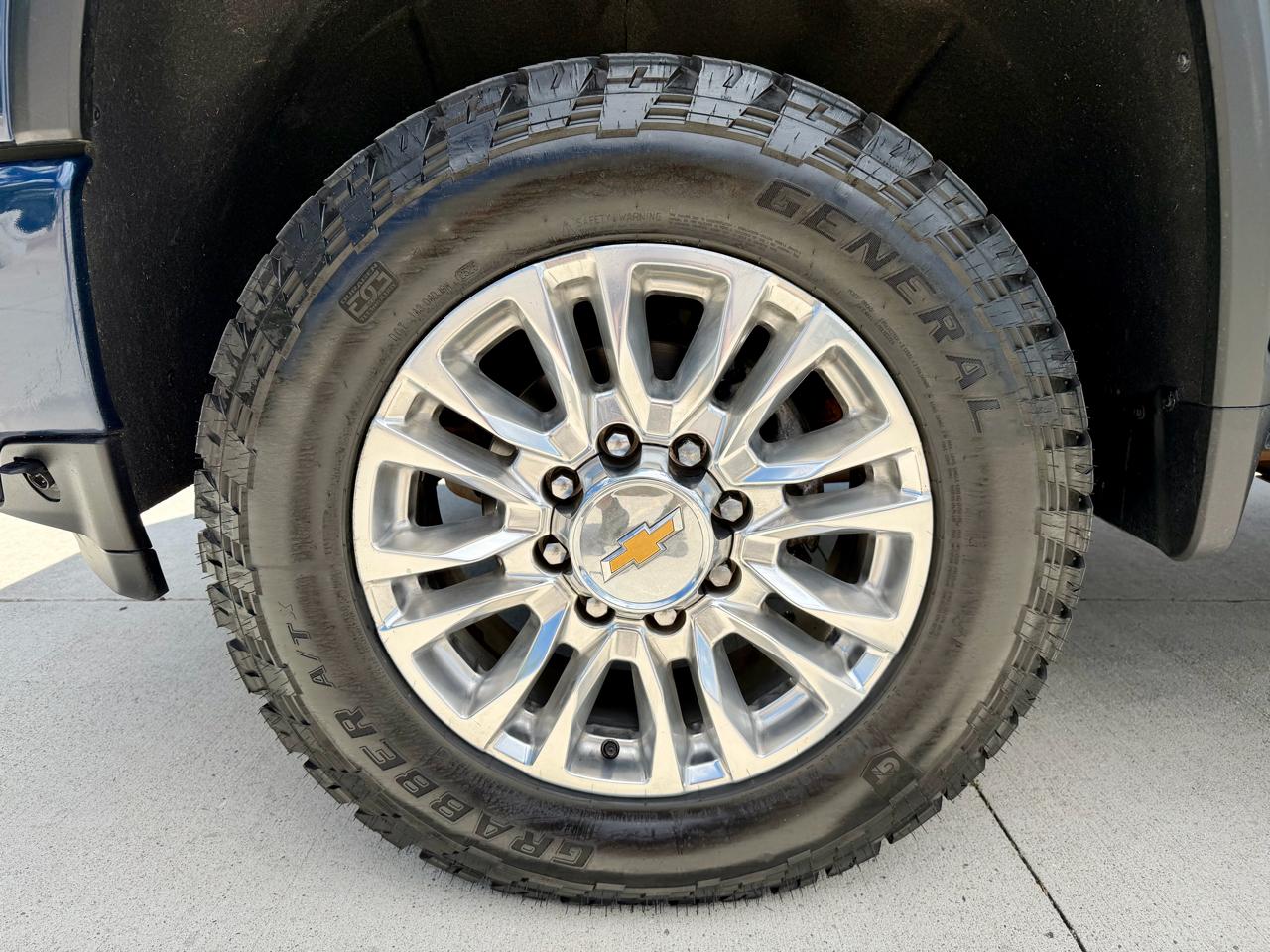 Chevrolet Silverado 2500HD 4WD Crew Cab 159" High Country 2022