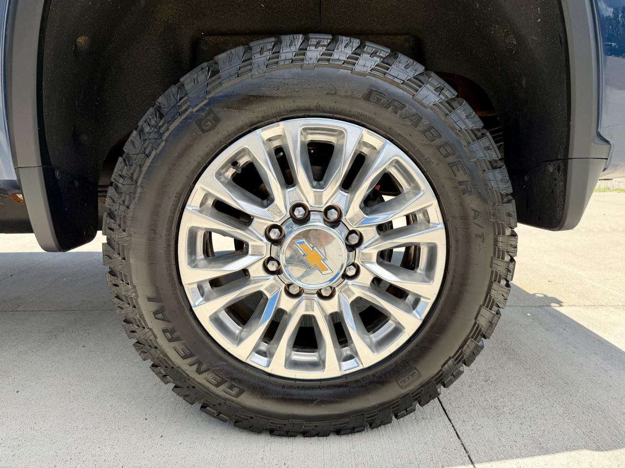 Chevrolet Silverado 2500HD 4WD Crew Cab 159" High Country 2022
