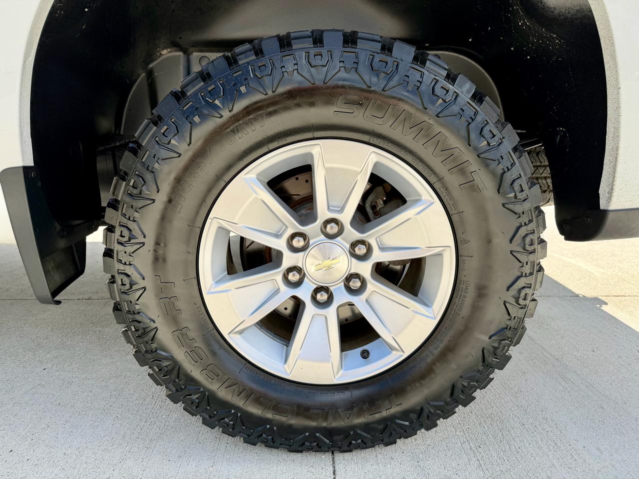 Chevrolet Silverado 1500 4WD Crew Cab 157" LT 2021