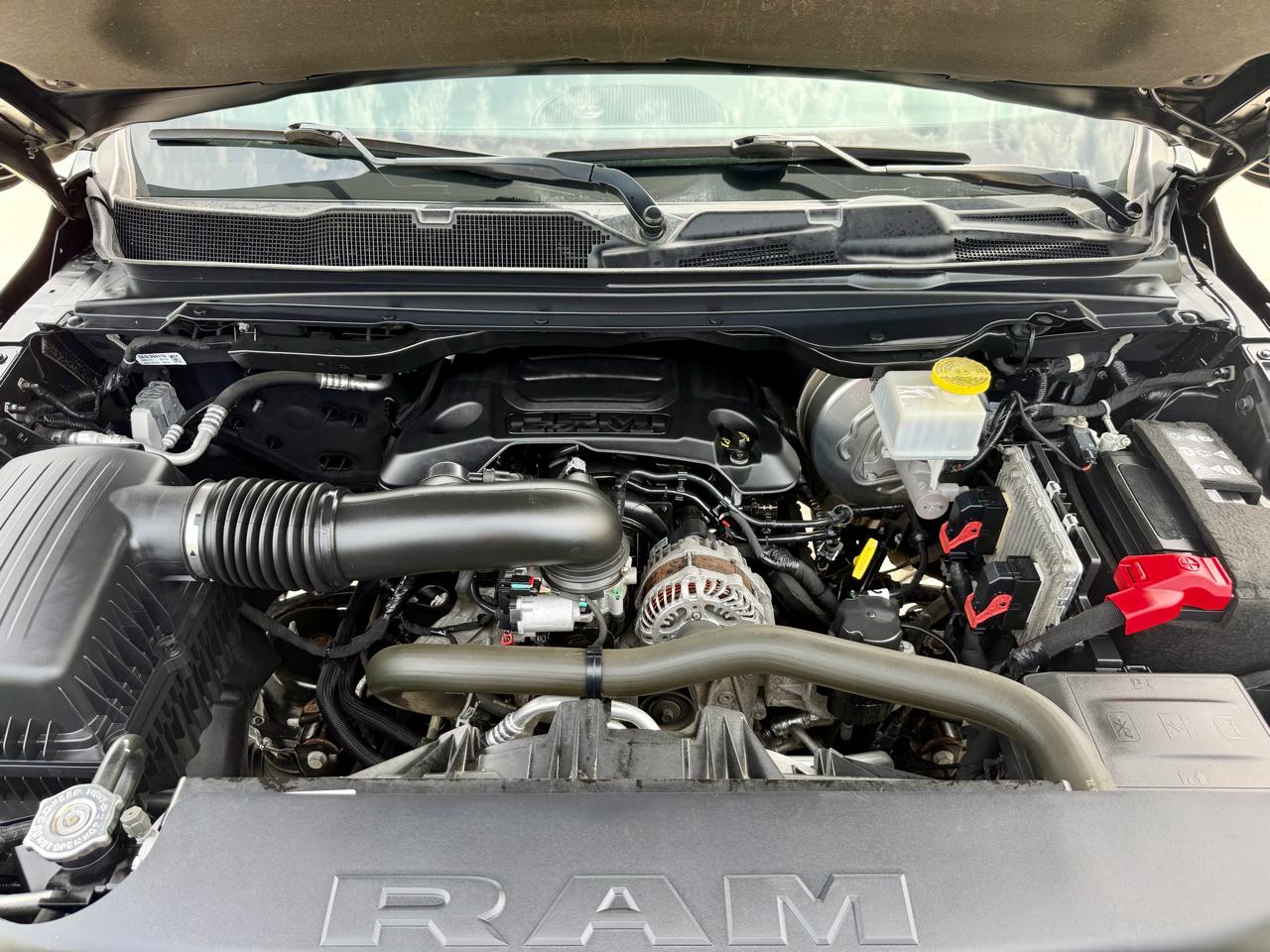 RAM 1500 Big Horn 4x4 Crew Cab 5'7" Box 2022
