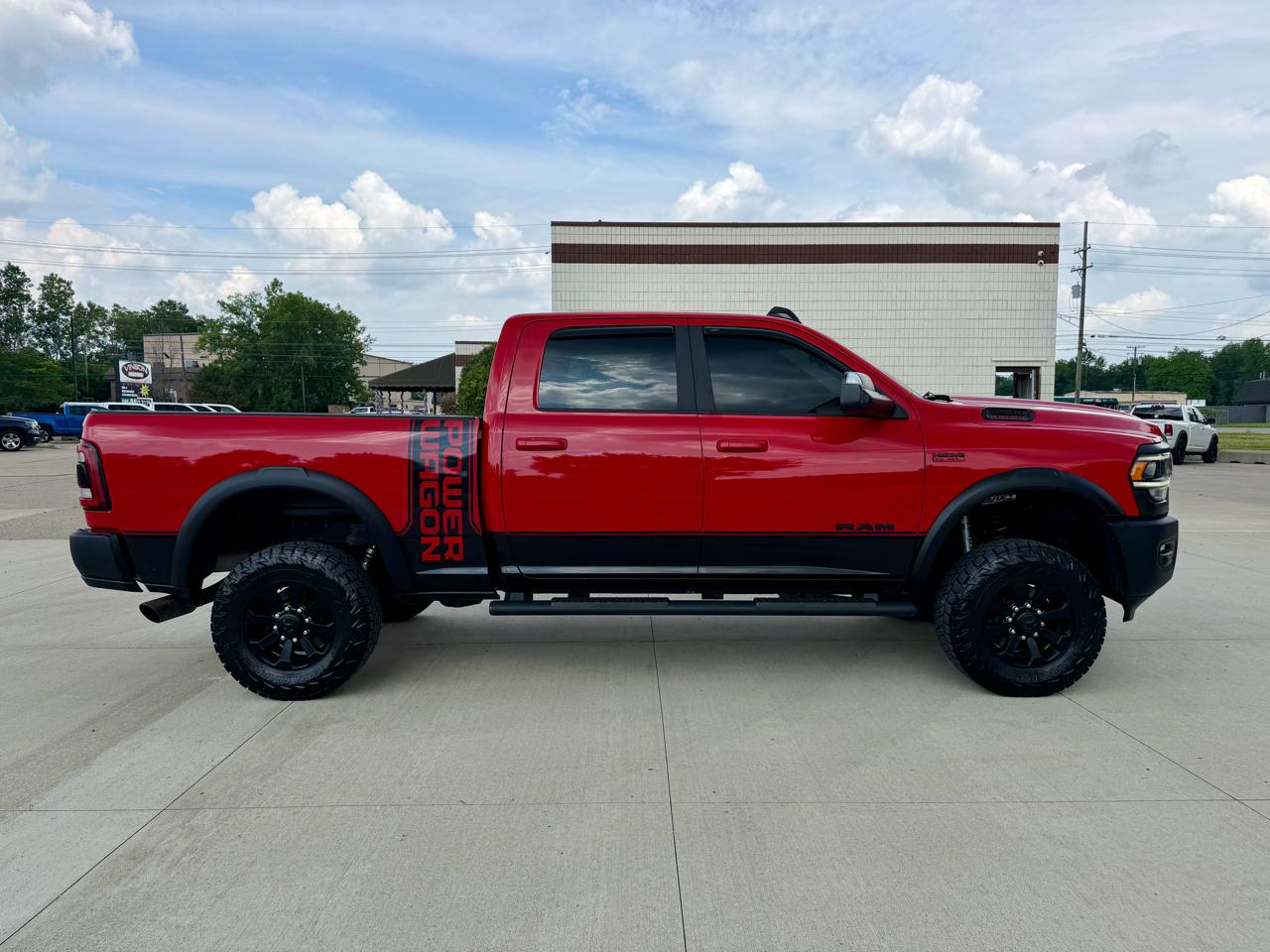 RAM 2500 Power Wagon 4x4 Crew Cab 6'4" Box 2019