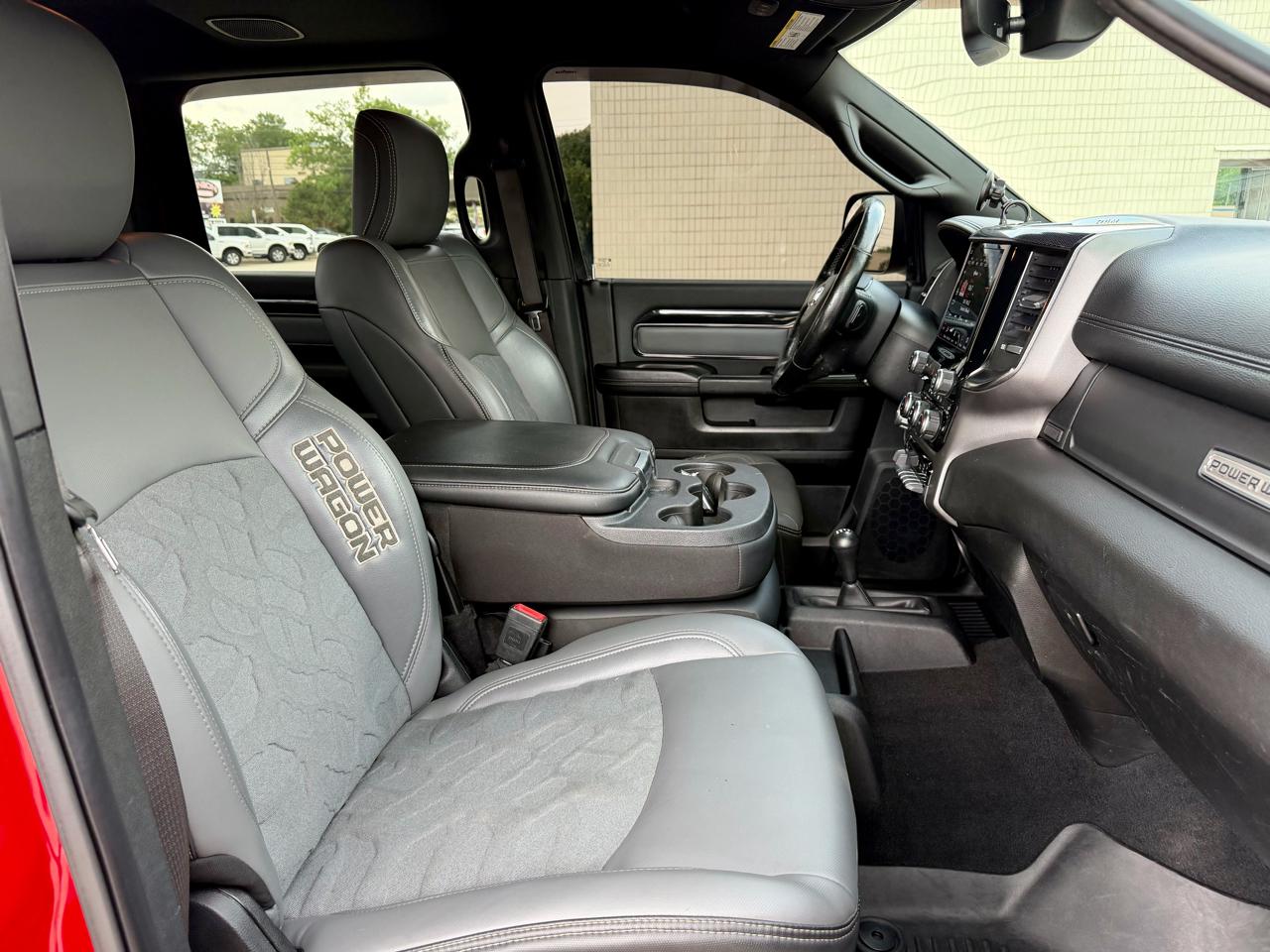 RAM 2500 Power Wagon 4x4 Crew Cab 6'4" Box 2019