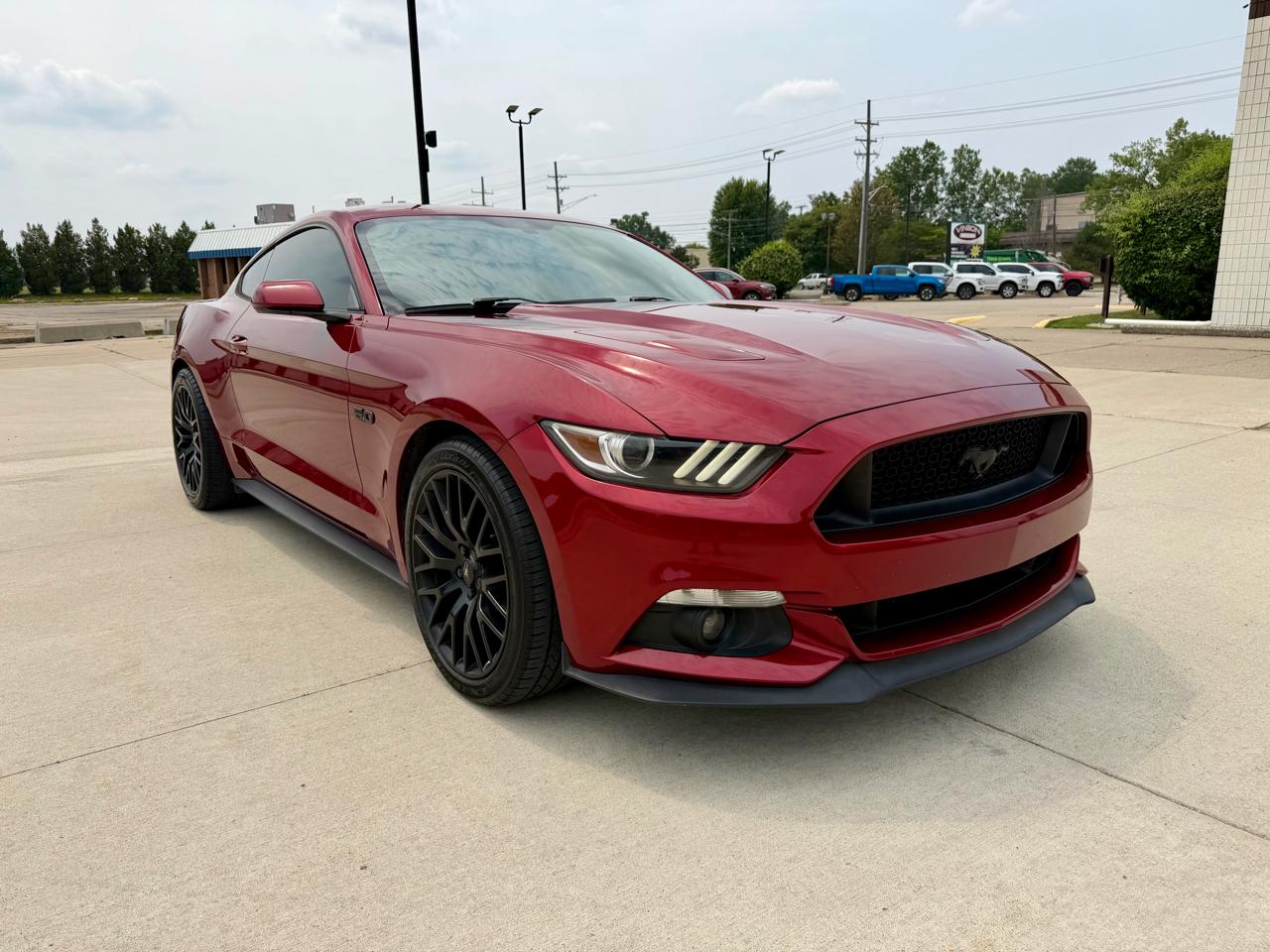 Ford Mustang GT Fastback 2017