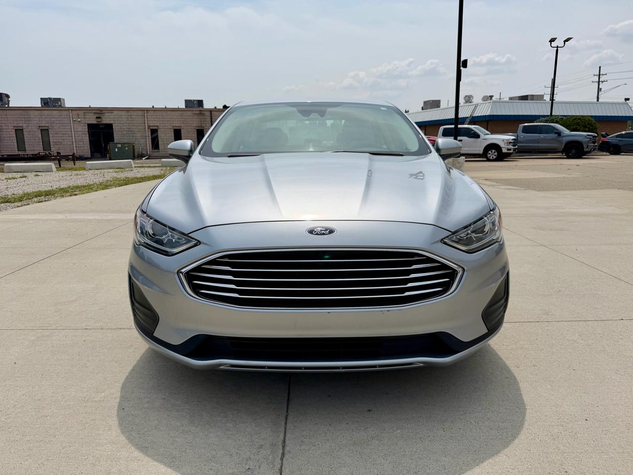 Ford Fusion SE FWD 2020