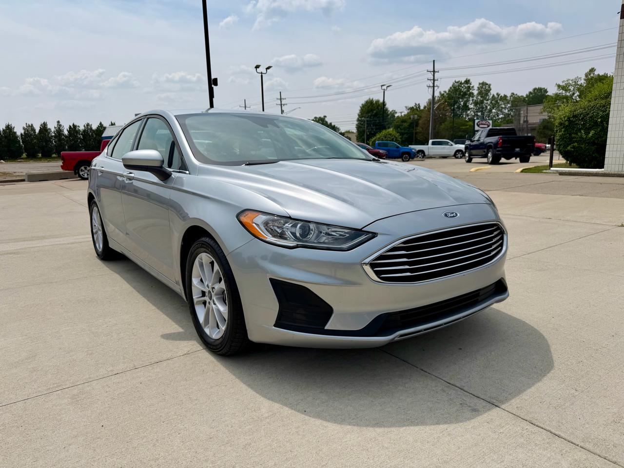 Ford Fusion SE FWD 2020