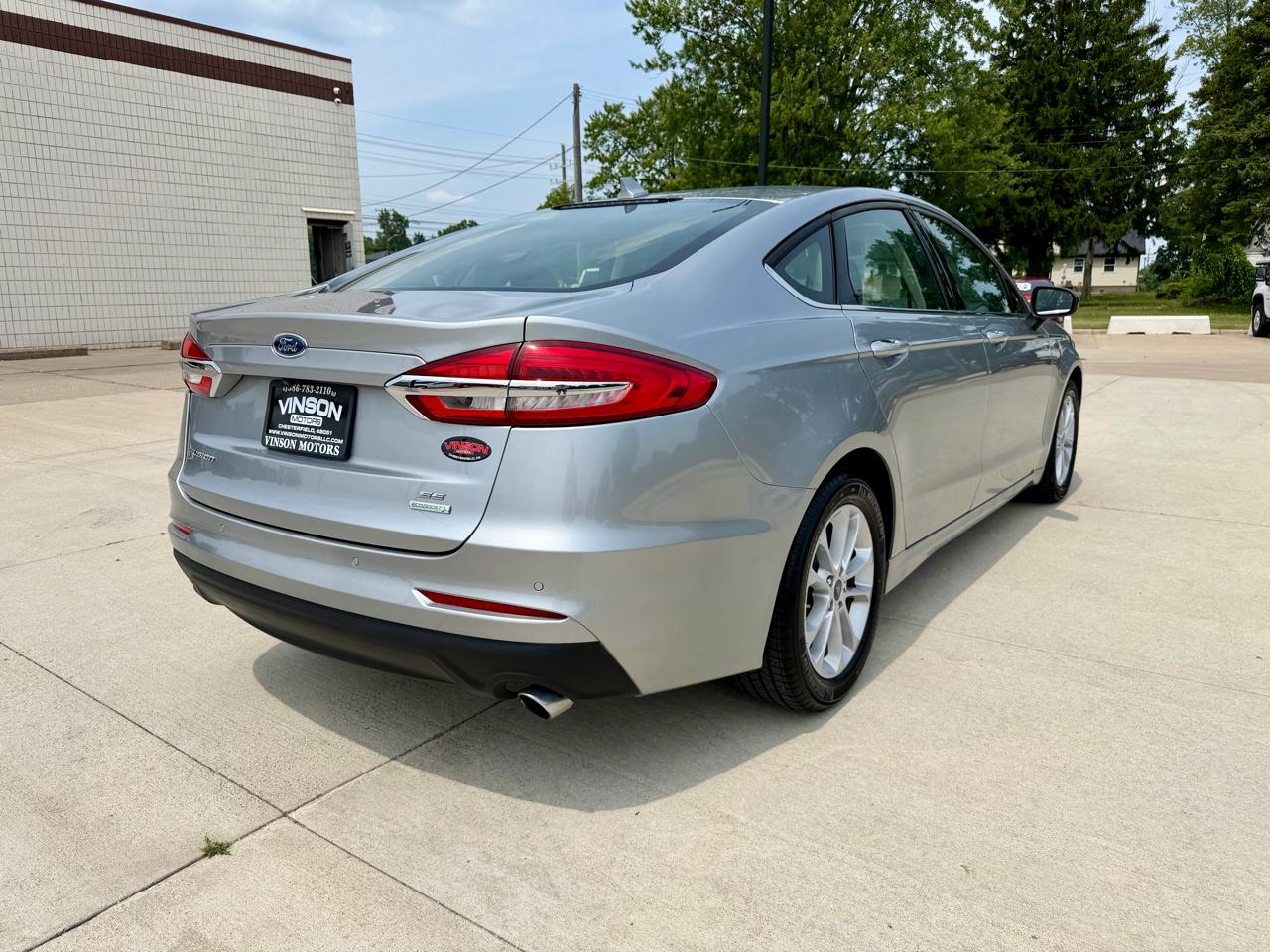 Ford Fusion SE FWD 2020