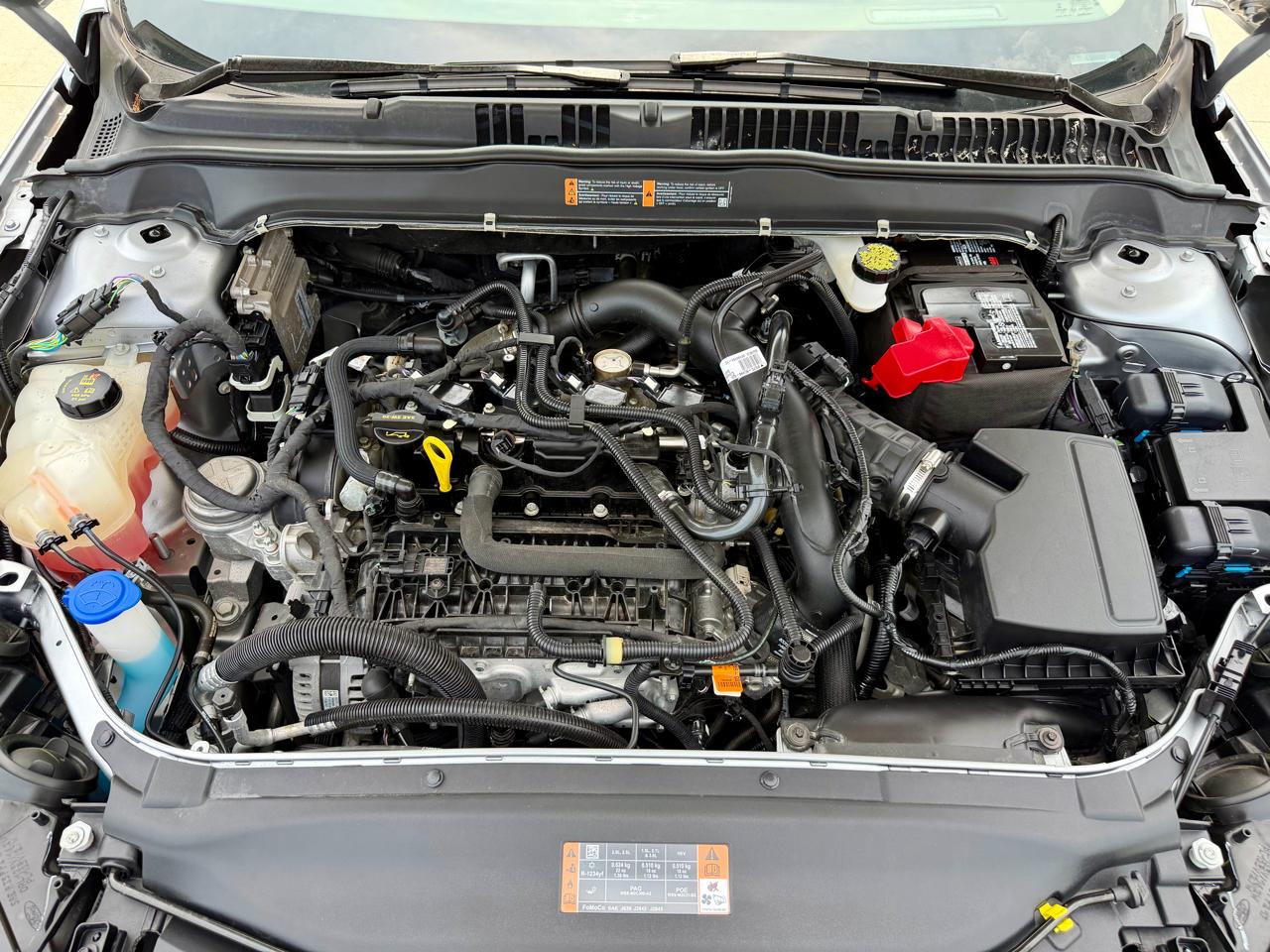 Ford Fusion SE FWD 2020