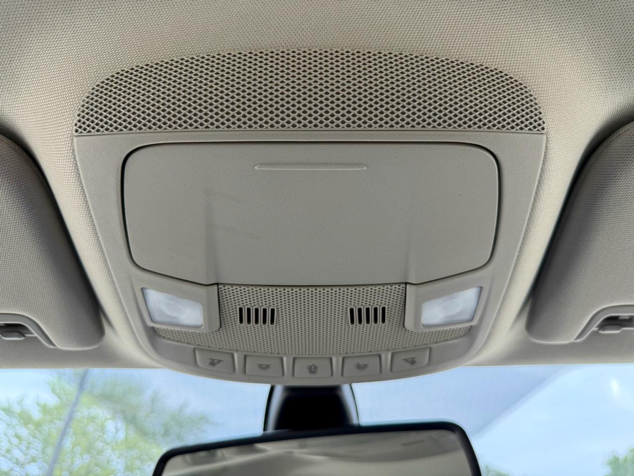 Ford Fusion SE FWD 2020