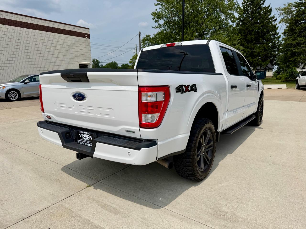 Ford F-150 XL 4WD SuperCrew 5.5' Box 2021