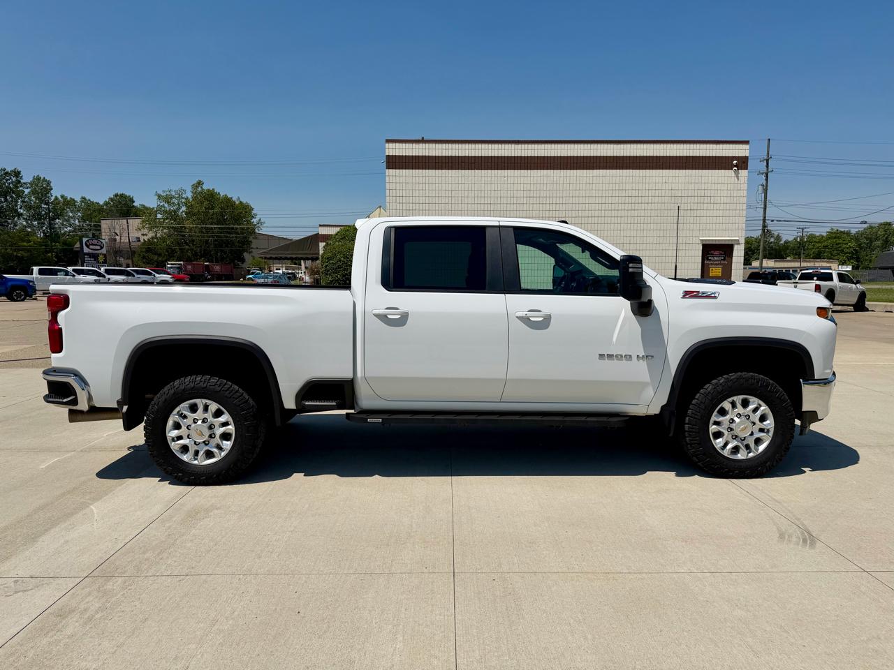 Chevrolet Silverado 3500HD 4WD Crew Cab 159" LT 2021
