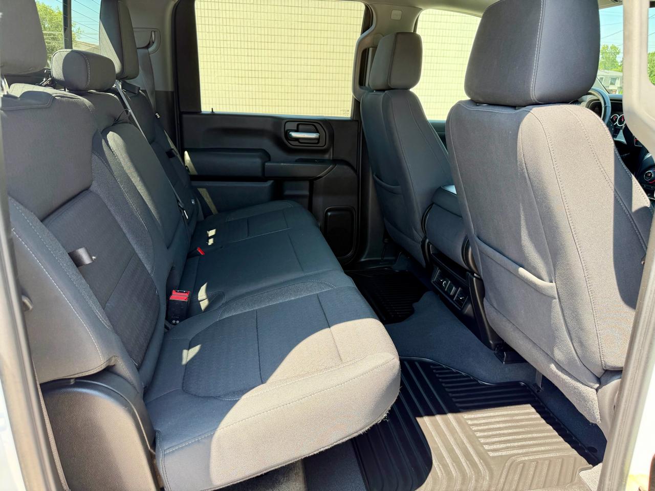 Chevrolet Silverado 3500HD 4WD Crew Cab 159" LT 2021