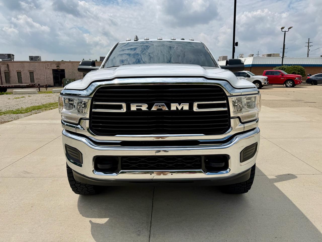 RAM 2500 Big Horn 4x4 Crew Cab 6'4" Box 2021