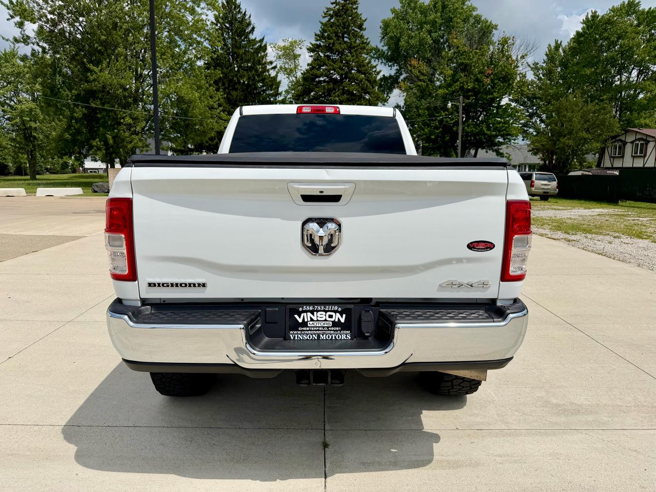 RAM 2500 Big Horn 4x4 Crew Cab 6'4" Box 2021