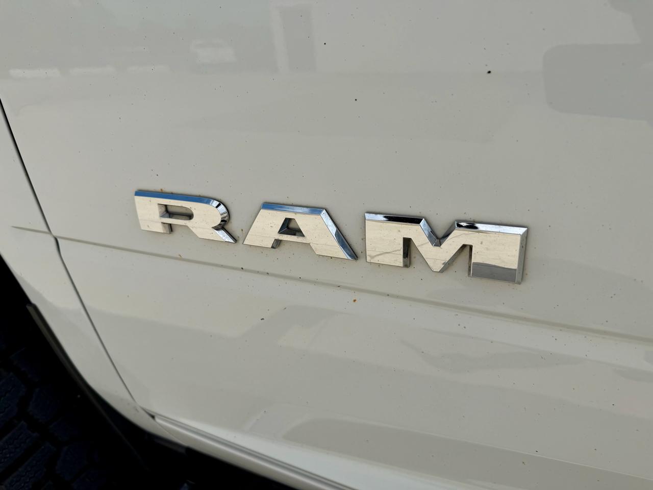 RAM 2500 Big Horn 4x4 Crew Cab 6'4" Box 2021