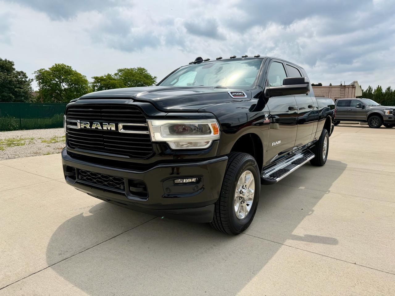 RAM 2500 Big Horn 4x4 Mega Cab 6'4" Box 2019