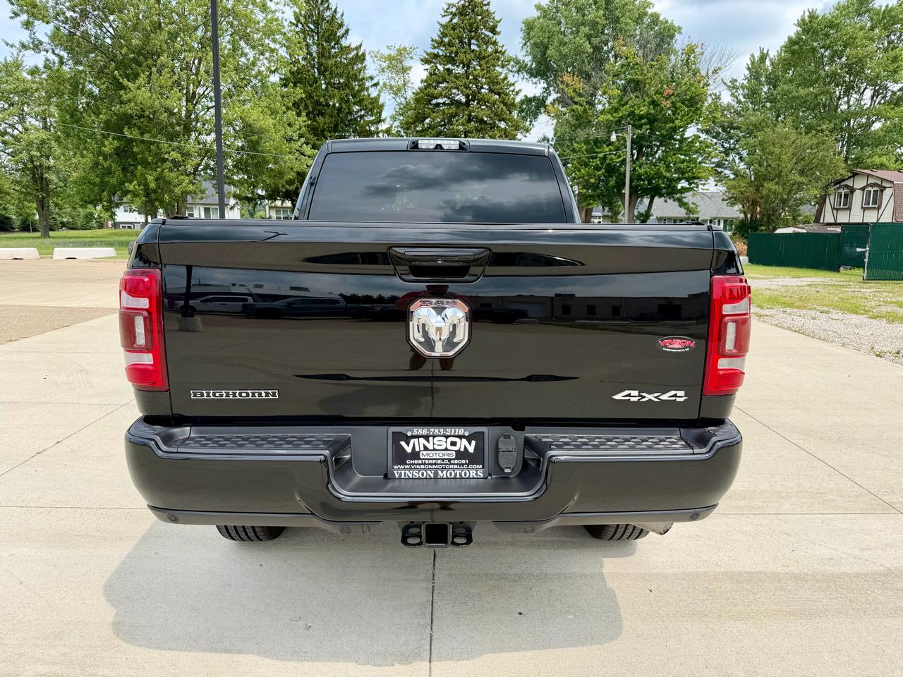 RAM 2500 Big Horn 4x4 Mega Cab 6'4" Box 2019