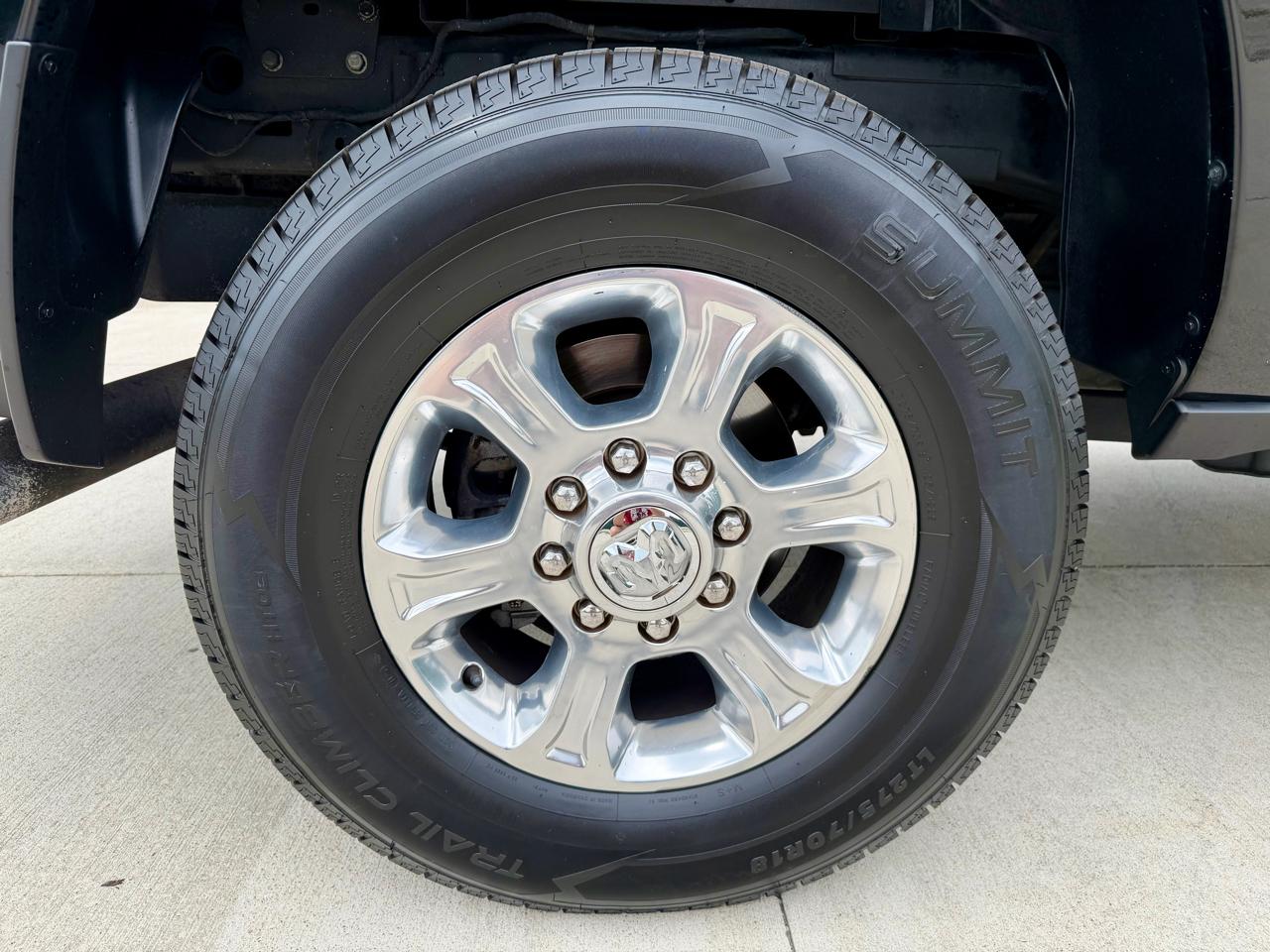 RAM 2500 Big Horn 4x4 Mega Cab 6'4" Box 2019