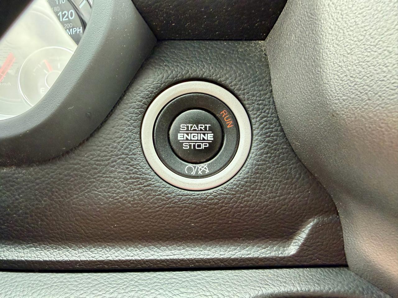 RAM 2500 Big Horn 4x4 Mega Cab 6'4" Box 2019