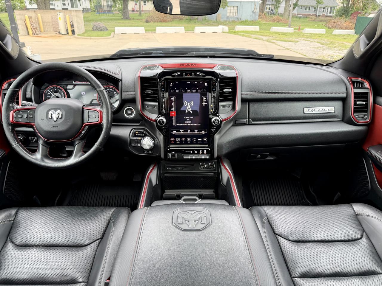 RAM 1500 Rebel 4x4 Crew Cab 5'7" Box 2019