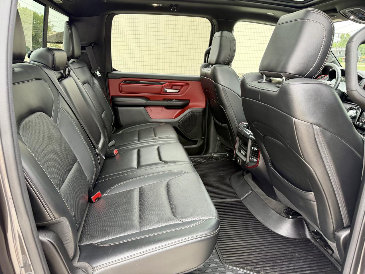 RAM 1500 Rebel 4x4 Crew Cab 5'7" Box 2019