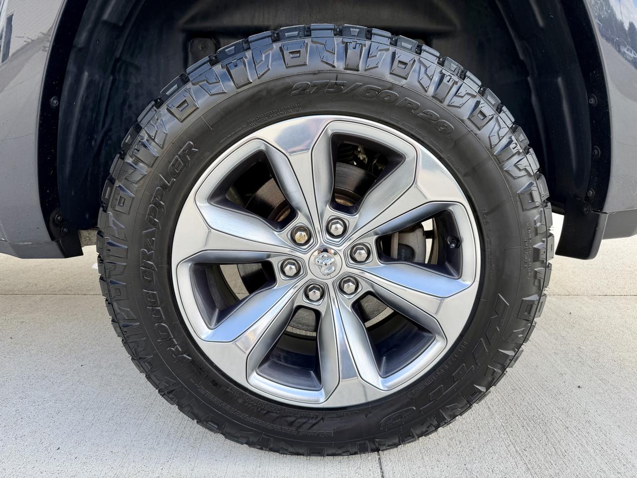 RAM 1500 Limited 4x4 Crew Cab 5'7" Box 2019
