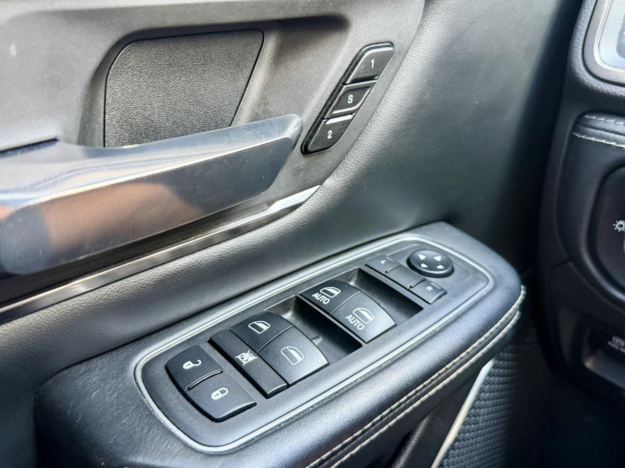 RAM 1500 Limited 4x4 Crew Cab 5'7" Box 2019