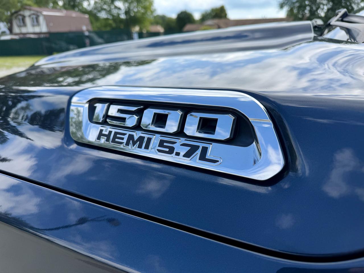 RAM 1500 Limited 4x4 Crew Cab 5'7" Box 2019