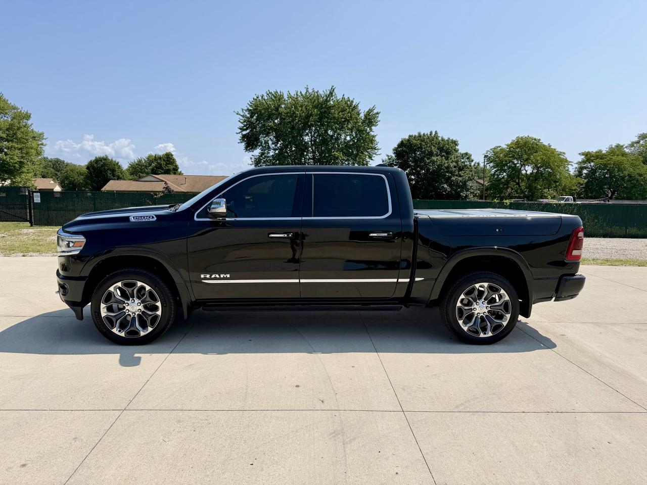 RAM 1500 Limited 4x4 Crew Cab 5'7" Box 2019