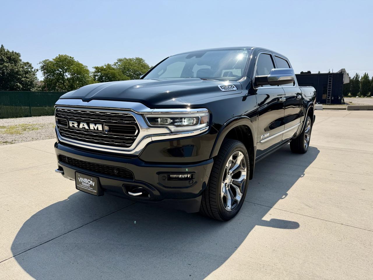 RAM 1500 Limited 4x4 Crew Cab 5'7" Box 2019