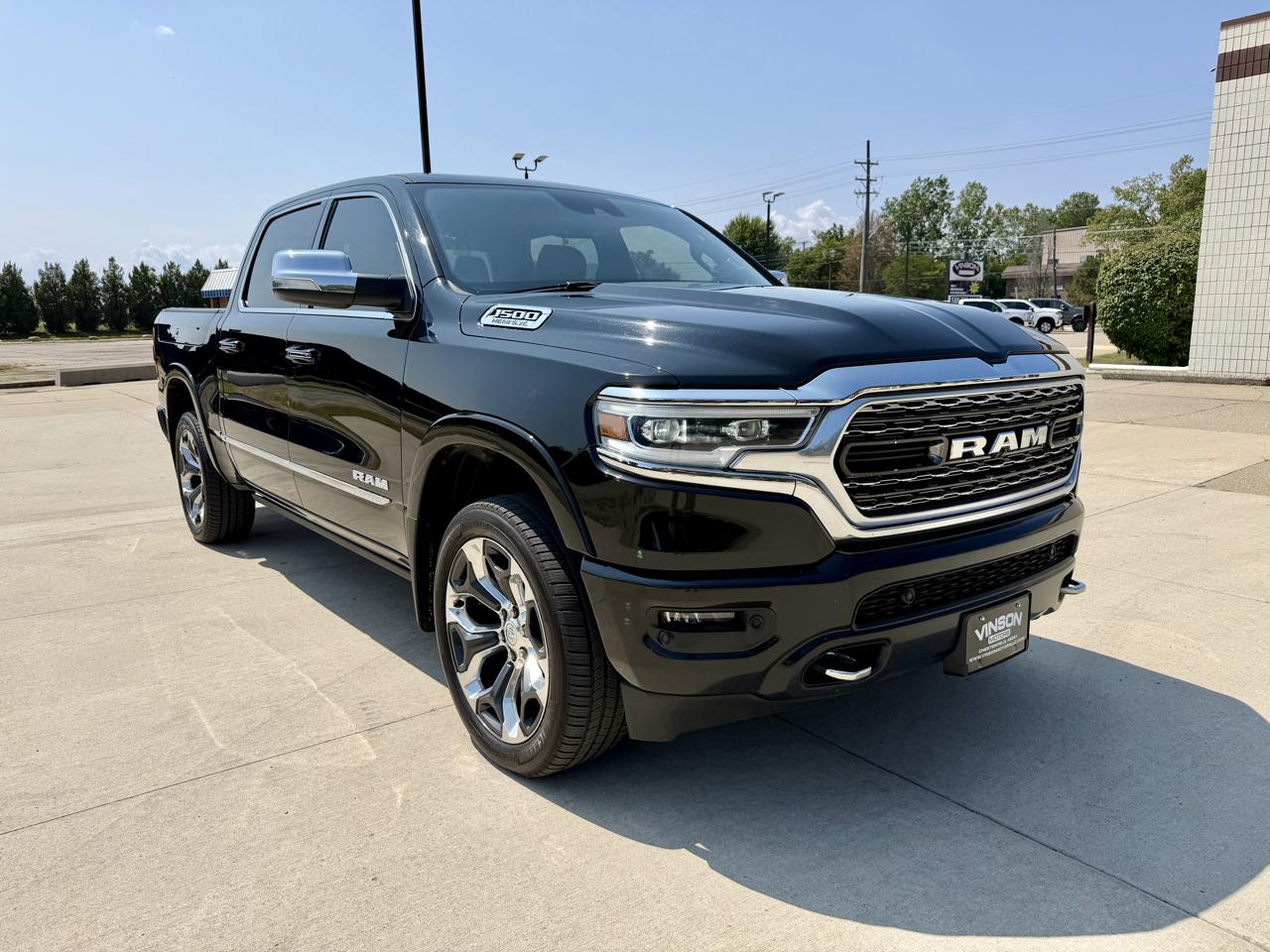 RAM 1500 Limited 4x4 Crew Cab 5'7" Box 2019