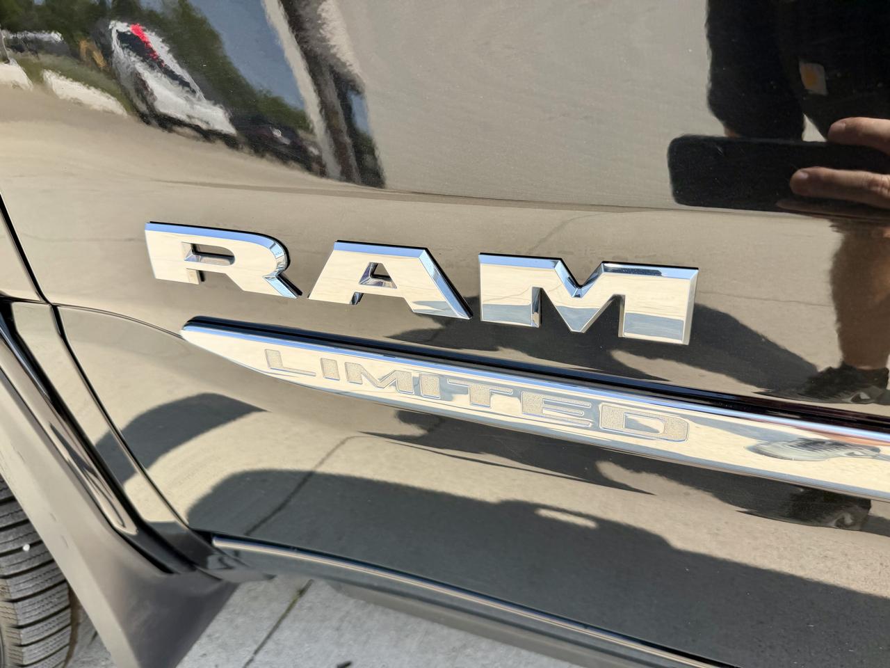 RAM 1500 Limited 4x4 Crew Cab 5'7" Box 2019