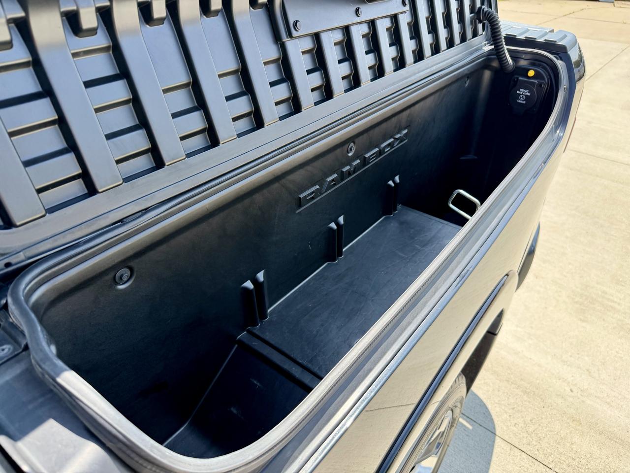 RAM 1500 Limited 4x4 Crew Cab 5'7" Box 2019