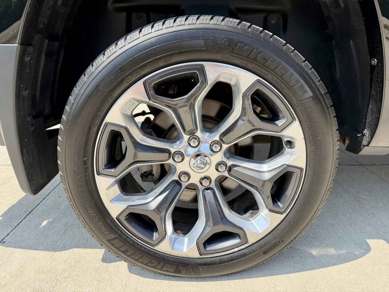 RAM 1500 Limited 4x4 Crew Cab 5'7" Box 2019