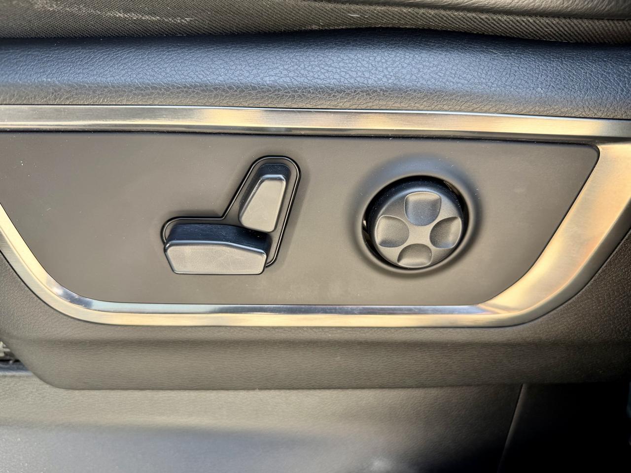 RAM 1500 Limited 4x4 Crew Cab 5'7" Box 2019