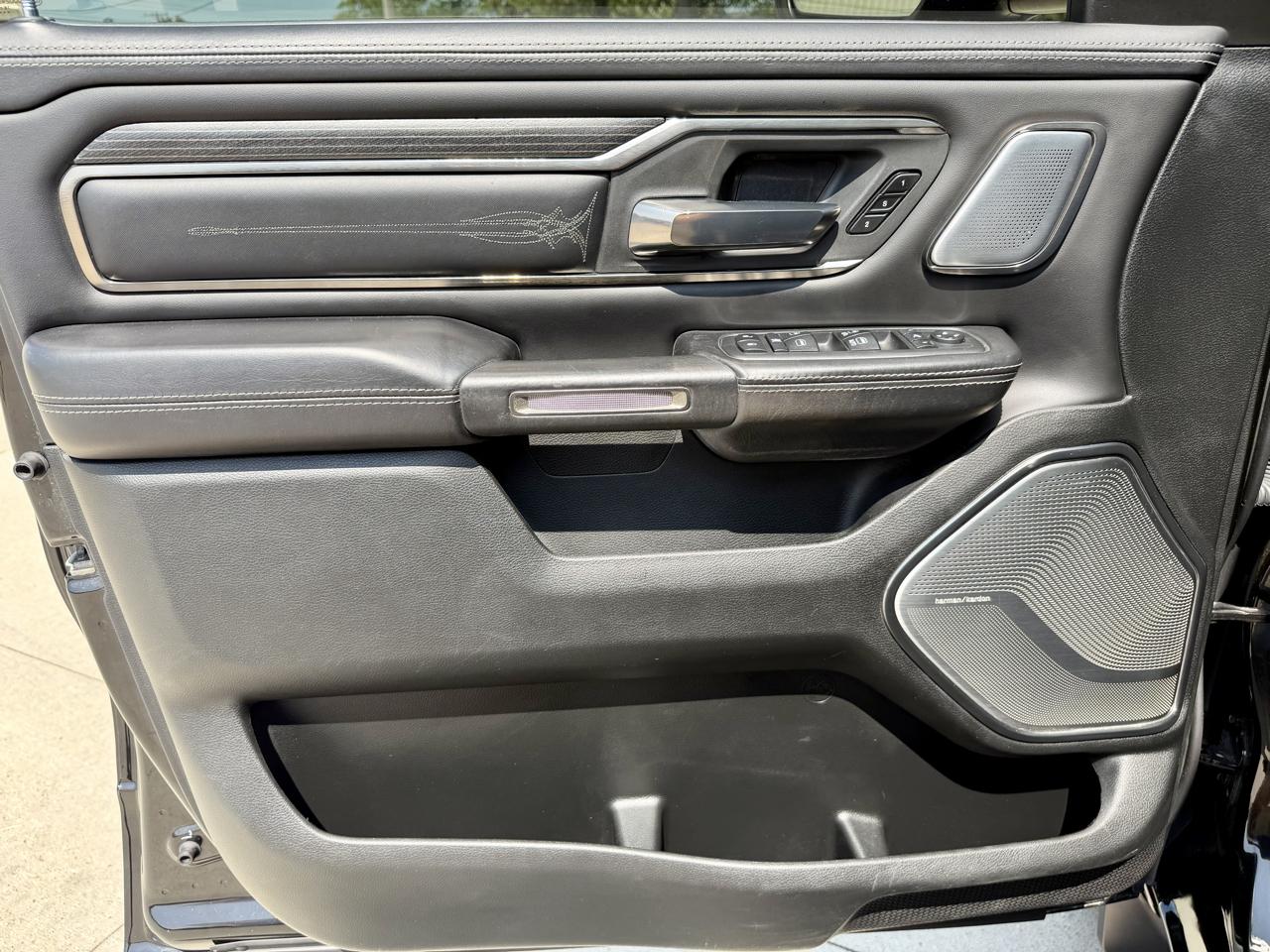 RAM 1500 Limited 4x4 Crew Cab 5'7" Box 2019