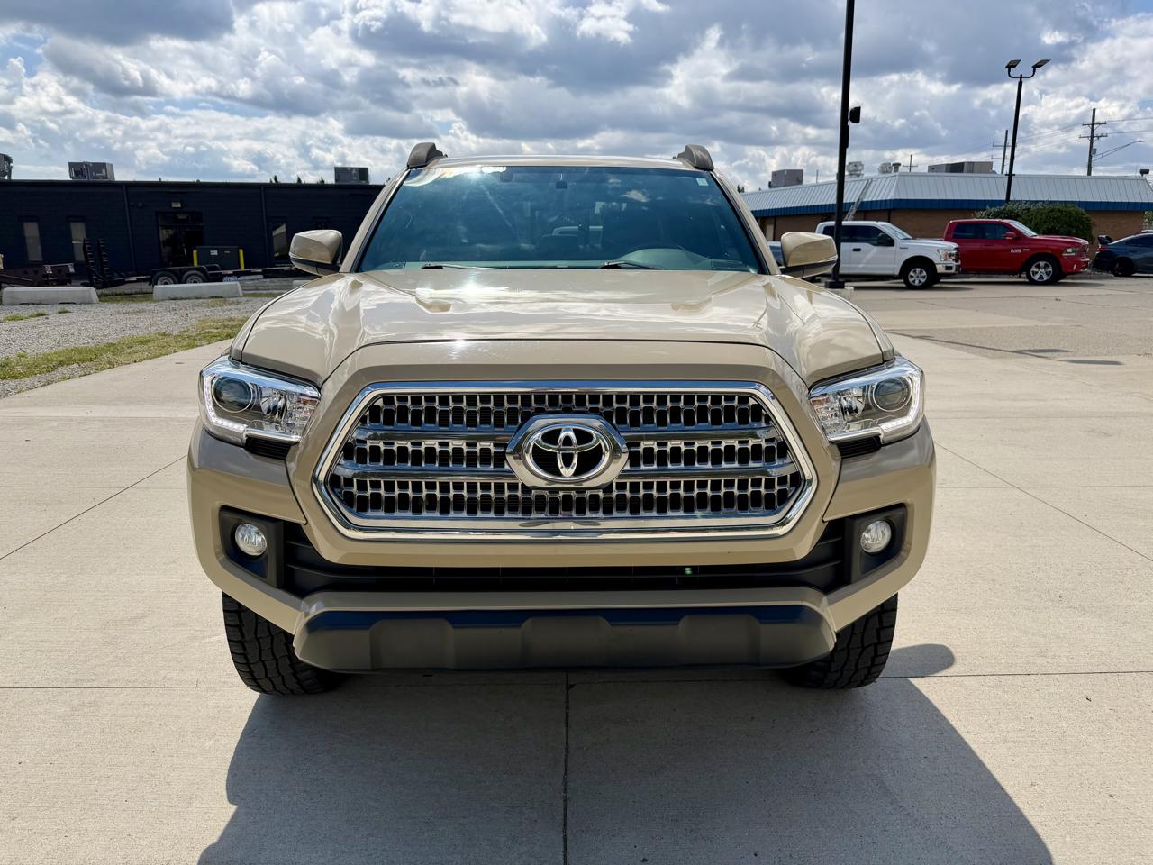 Toyota Tacoma 4WD Double Cab LB V6 AT TRD Off Road (Natl) 2016
