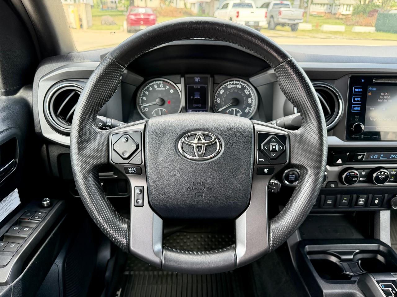 Toyota Tacoma 4WD Double Cab LB V6 AT TRD Off Road (Natl) 2016