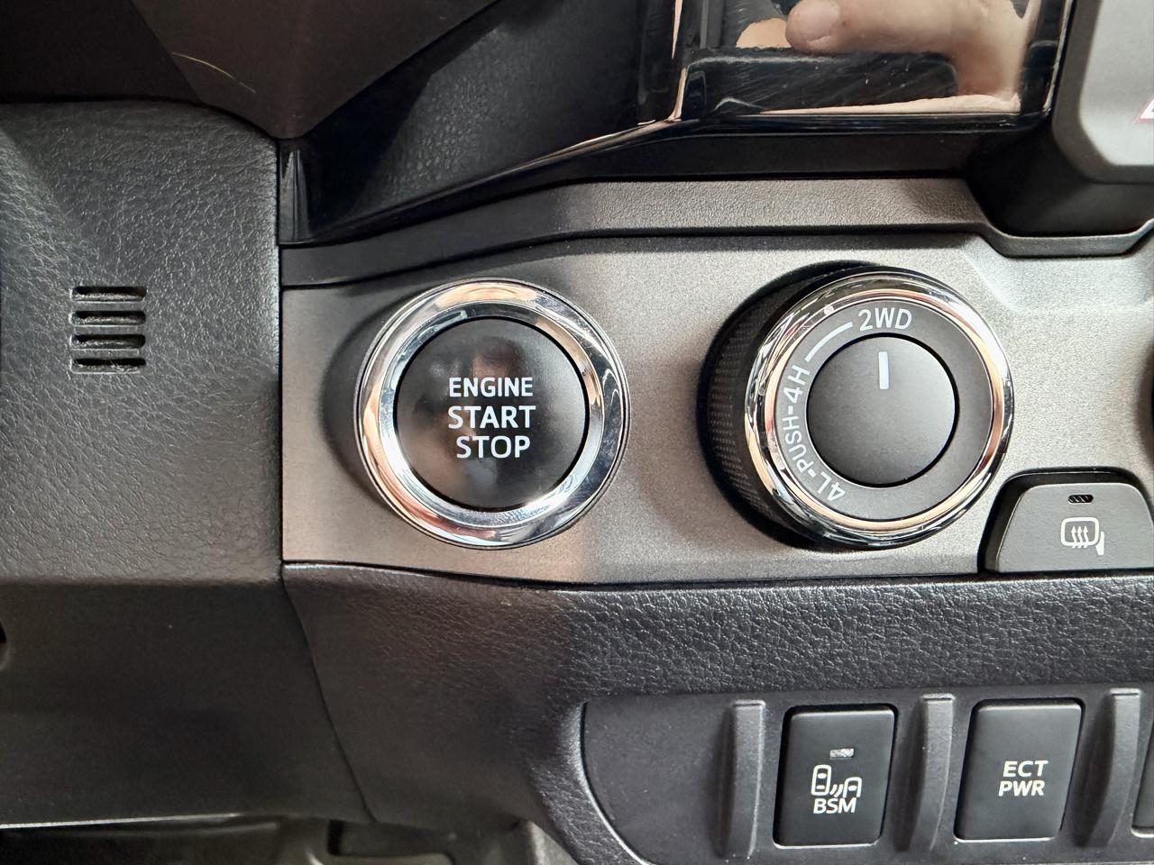 Toyota Tacoma 4WD Double Cab LB V6 AT TRD Off Road (Natl) 2016