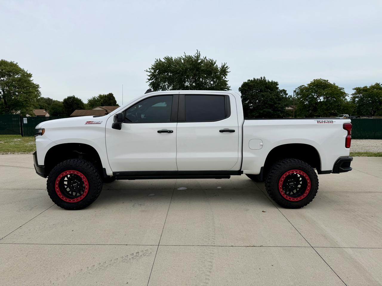 Chevrolet Silverado 1500 4WD Crew Cab 147" LT Trail Boss 2021