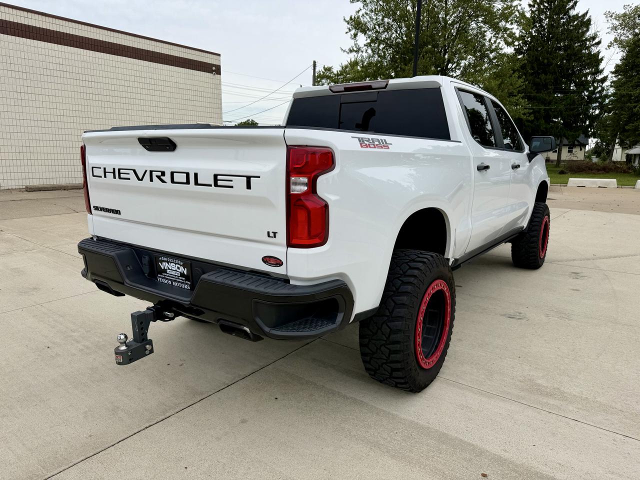 Chevrolet Silverado 1500 4WD Crew Cab 147" LT Trail Boss 2021