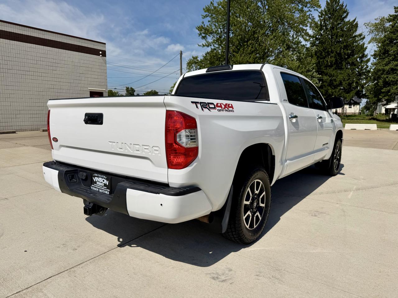 Toyota Tundra 4WD Limited CrewMax 5.5' Bed 5.7L (Natl) 2019