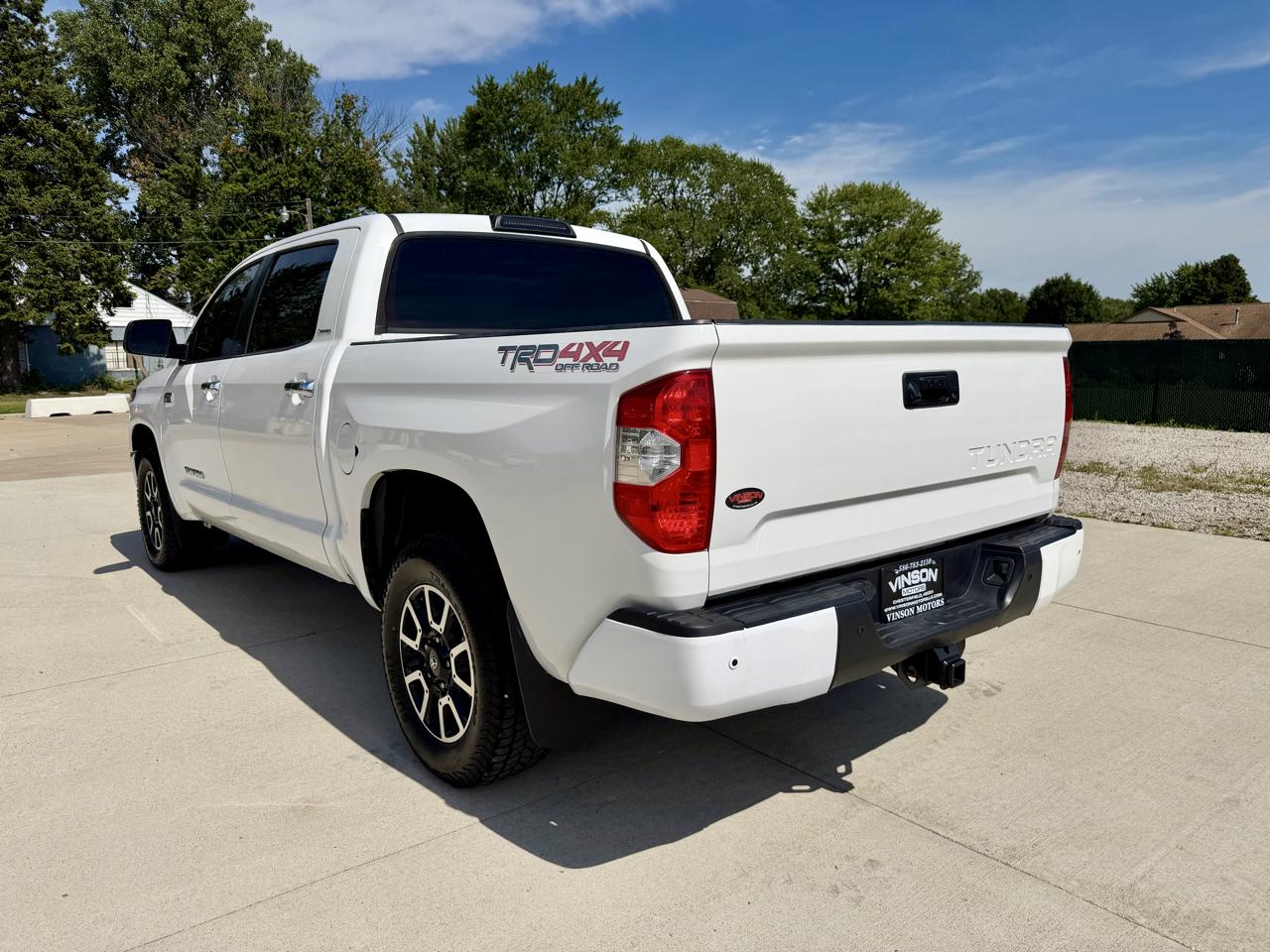 Toyota Tundra 4WD Limited CrewMax 5.5' Bed 5.7L (Natl) 2019