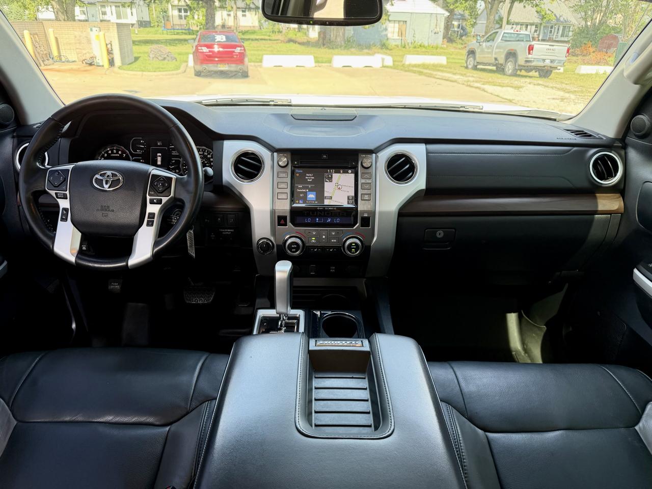 Toyota Tundra 4WD Limited CrewMax 5.5' Bed 5.7L (Natl) 2019