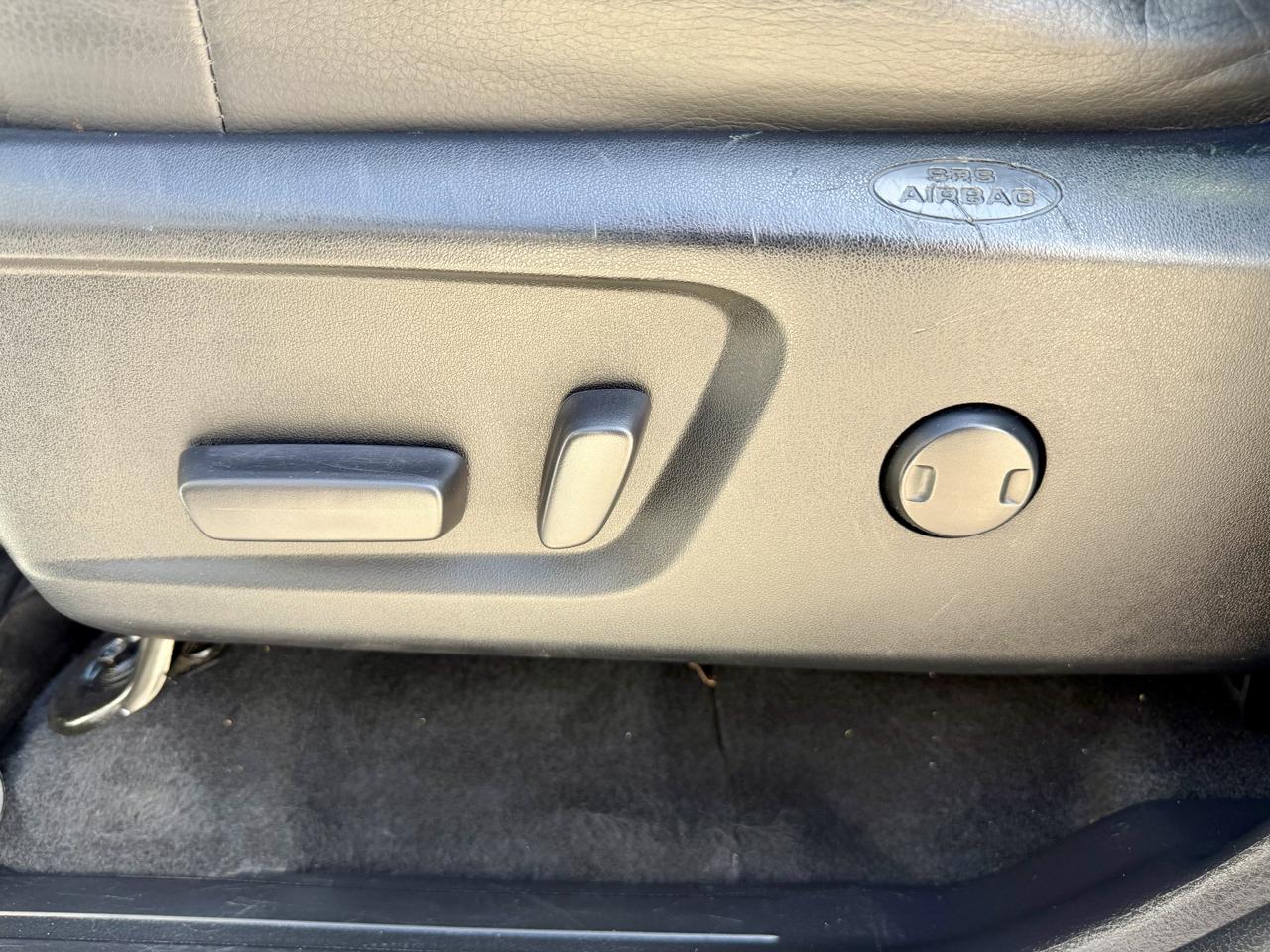 Toyota Tundra 4WD Limited CrewMax 5.5' Bed 5.7L (Natl) 2019