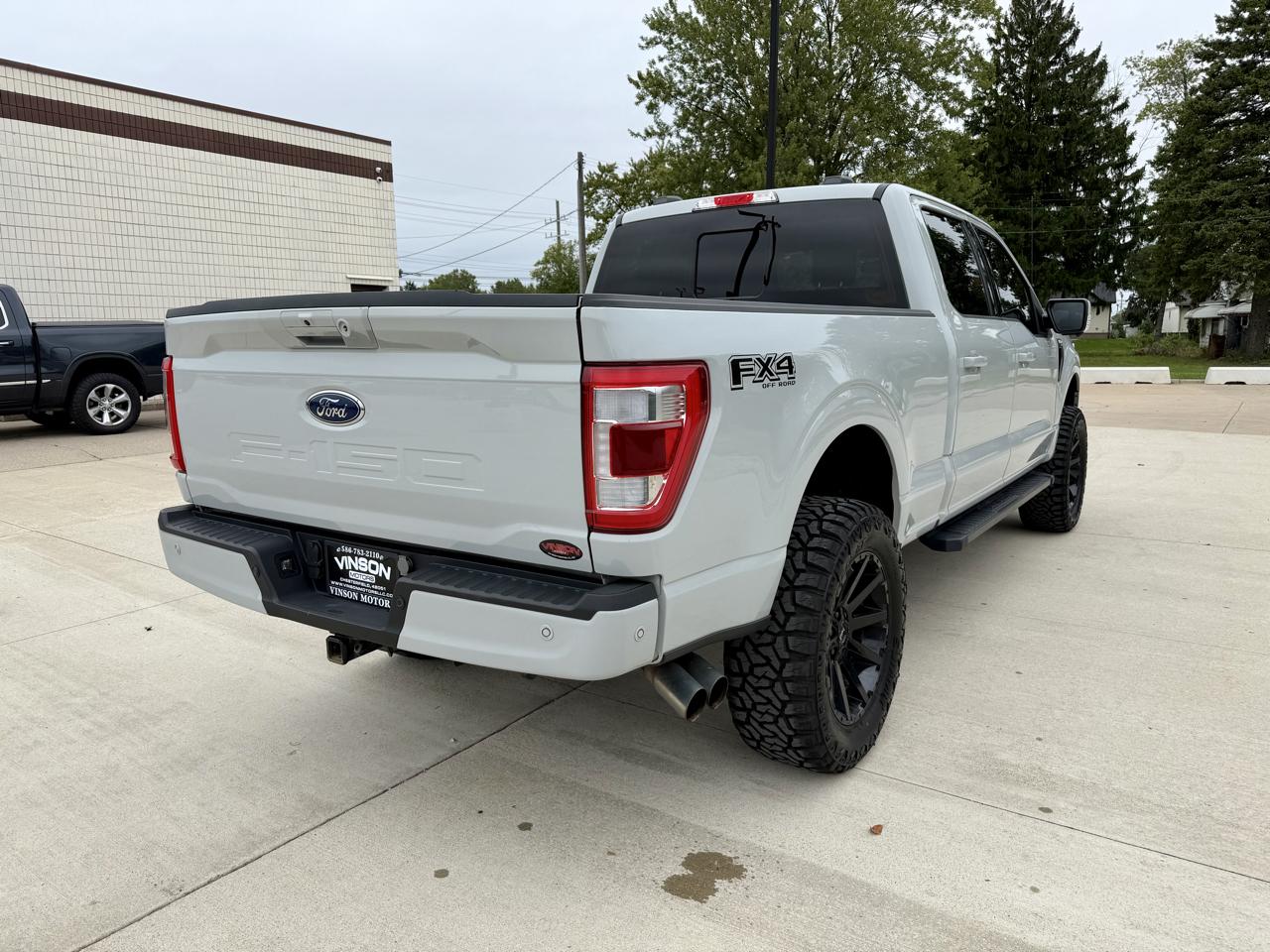 Ford F-150 Lariat 4WD SuperCrew 6.5' Box 2023
