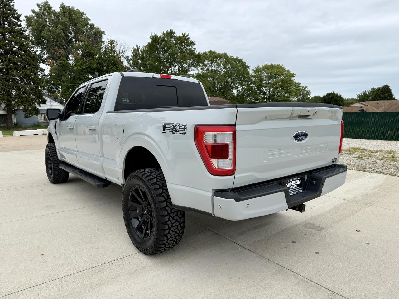 Ford F-150 Lariat 4WD SuperCrew 6.5' Box 2023