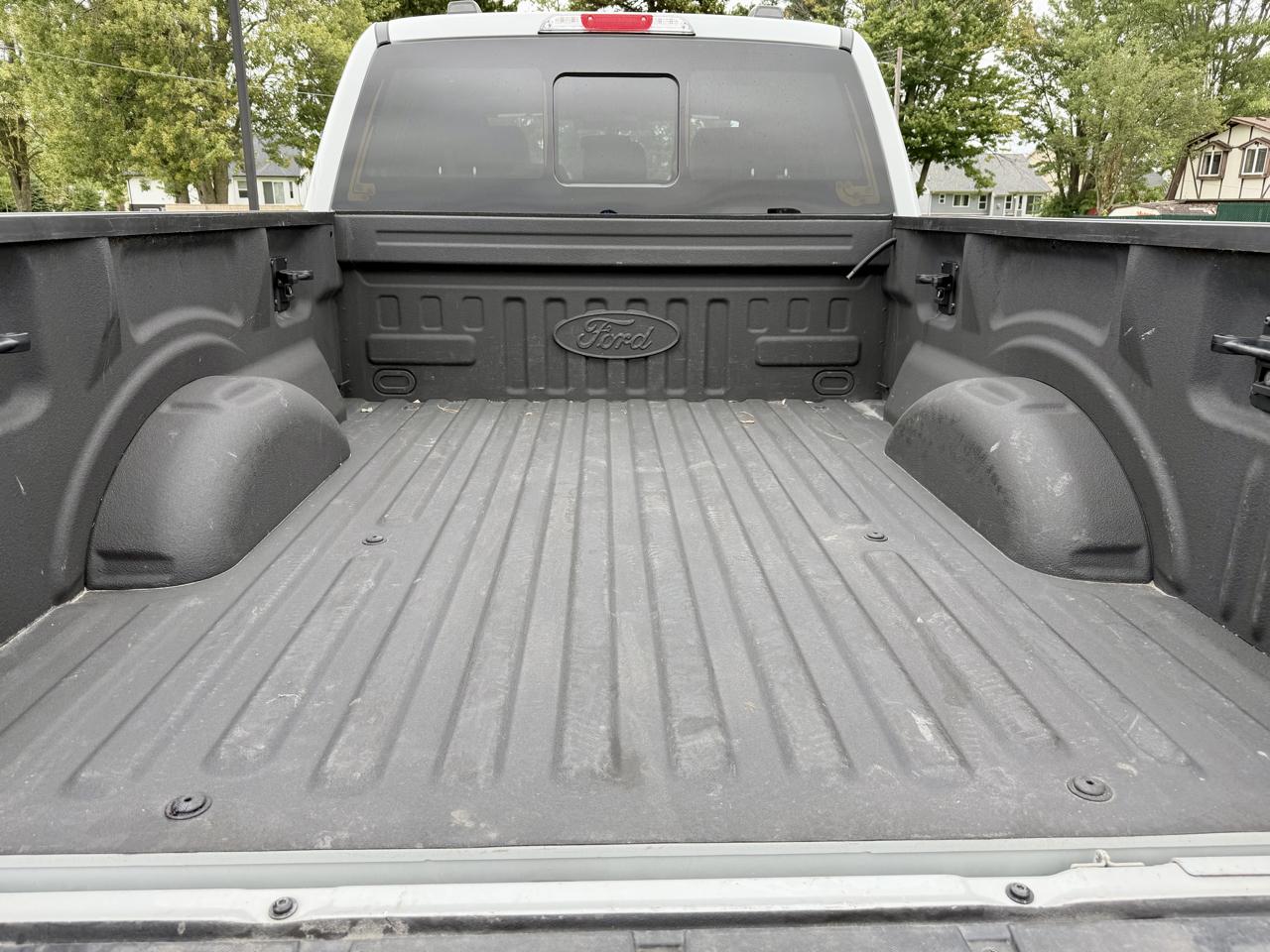 Ford F-150 Lariat 4WD SuperCrew 6.5' Box 2023