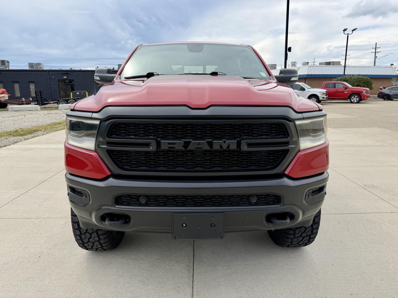 RAM 1500 Big Horn 4x4 Crew Cab 5'7" Box 2022